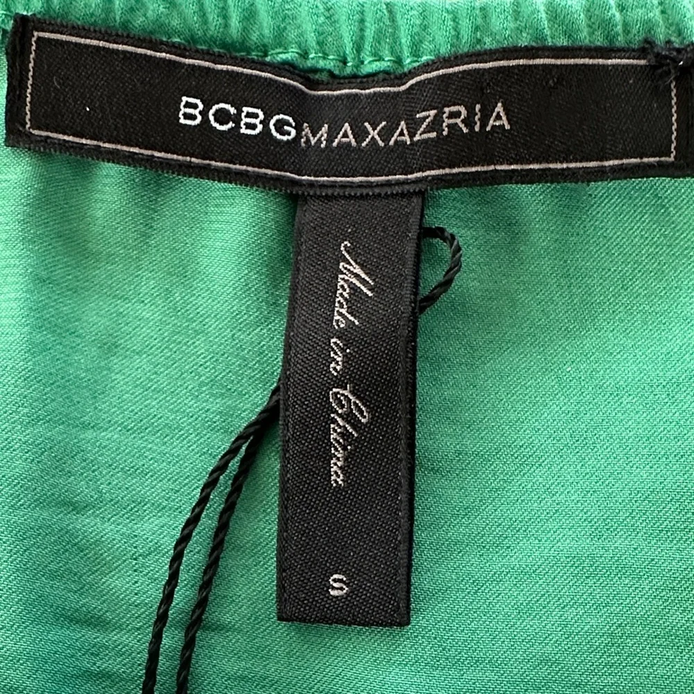 BCBGMaxAzria Carie Kelly Green Drape Bateau Wedding Guest Prom Dress Size S-M-L - Picture 15 of 15